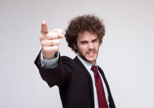 厳しくしかるが、社員の成長に繋がるための３つの条件