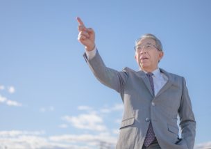 年配社員が仕事の誇りと情熱を取り戻した話