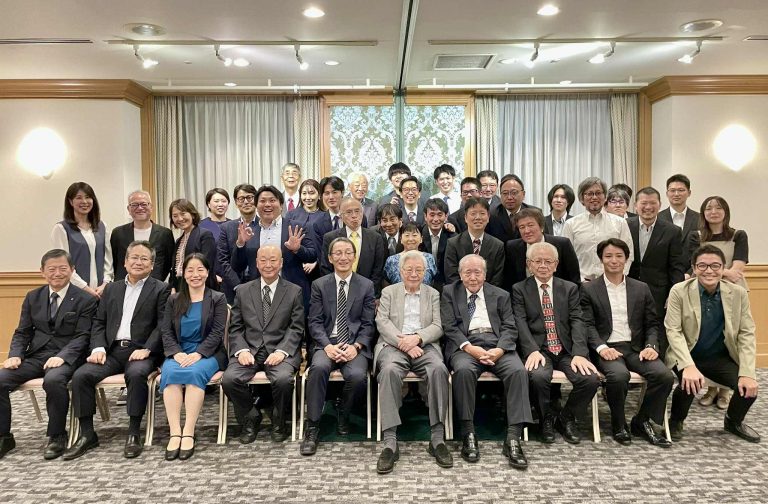 「失われた30年」から「再生と創造の30年」へ ― 中小企業が未来を拓く力